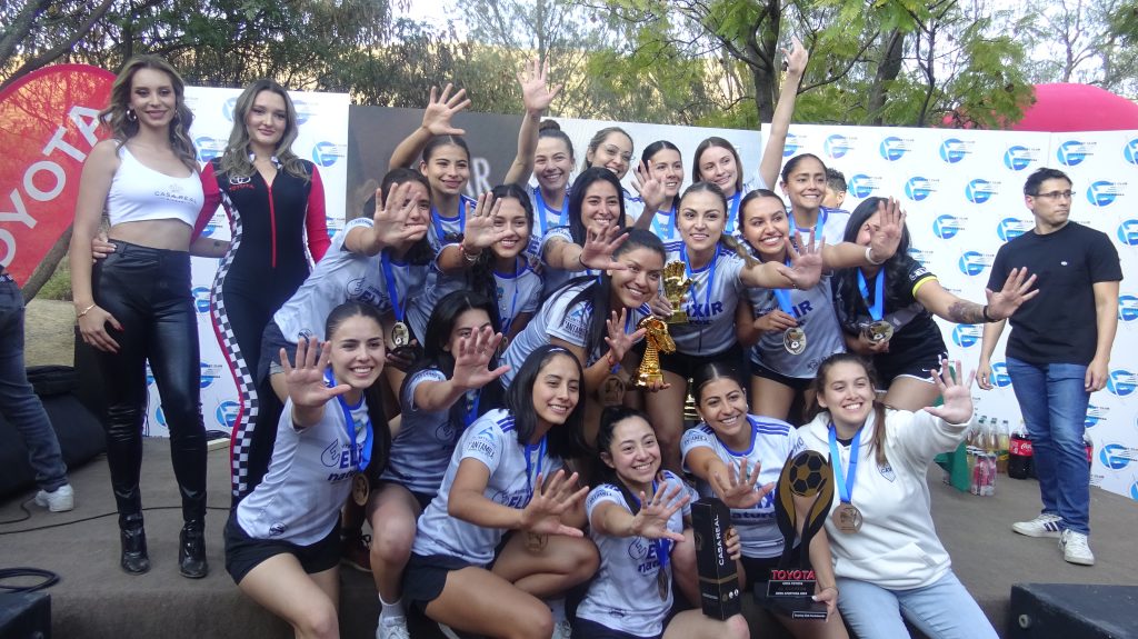 Clausura Torneo Open y Femenino de Fútbol