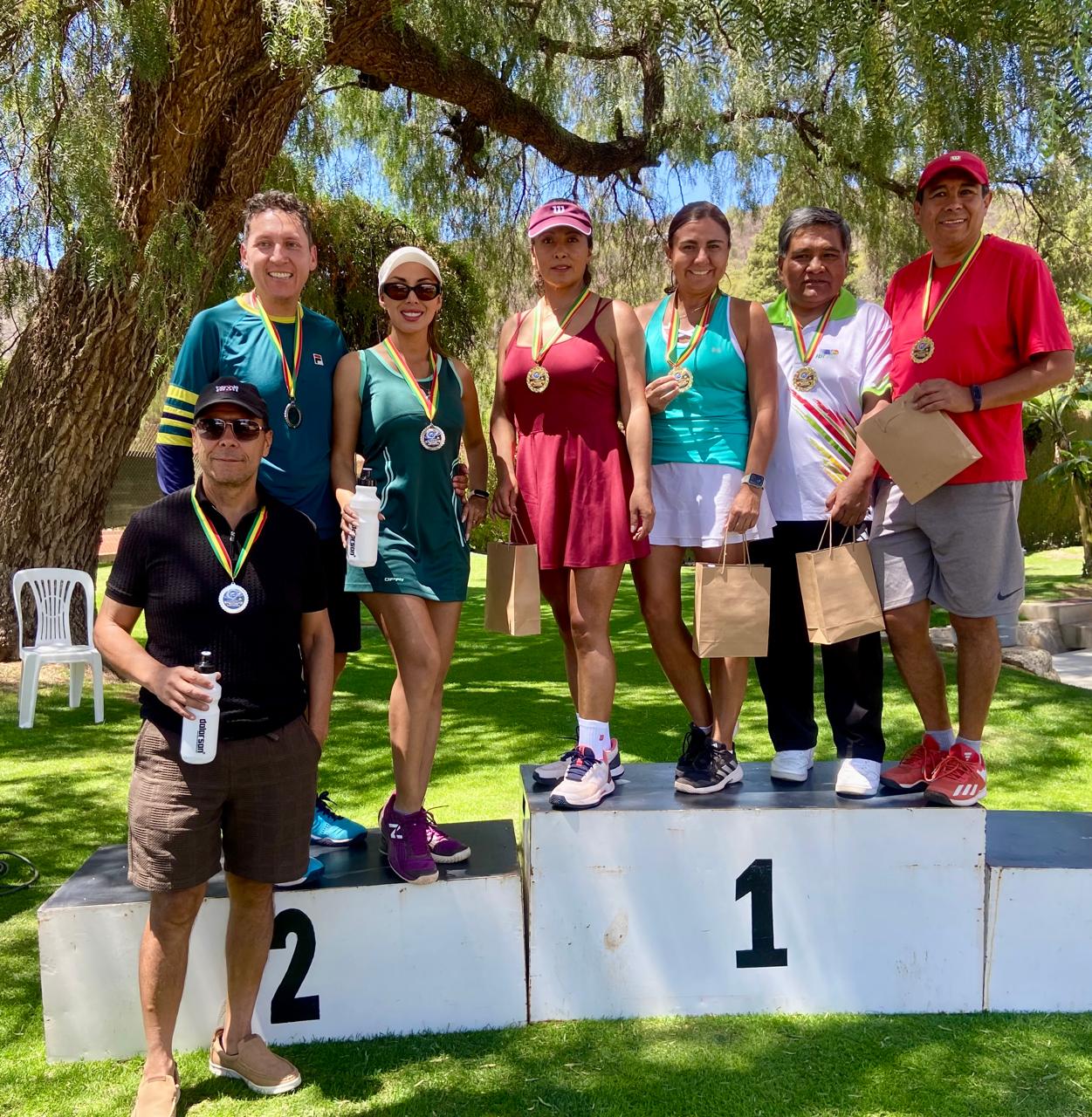 Torneo de Dobles Mixto Interclubes
